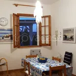 Rent 4 bedroom house of 100 m² in Gallipoli