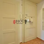 Rent 1 bedroom apartment of 43 m² in Praha