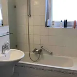 Rent a room of 120 m² in Frankfurt