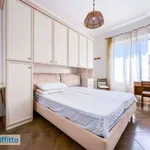 Affitto 2 camera appartamento di 62 m² in Naples