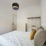 Rent a room in lisbon