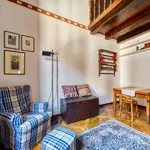 Rent 1 bedroom apartment of 700 m² in Bologna