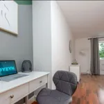 Rent 2 bedroom apartment of 120 m² in Cardiff