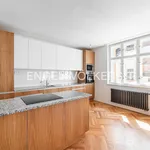 Rent 2 bedroom apartment of 99 m² in Prague