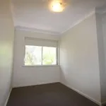 Rent 2 bedroom apartment in Griffith