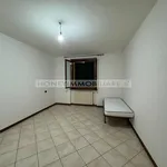 Affitto 3 camera appartamento di 85 m² in Soragna