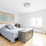 Rent 7 bedroom house in Montreal