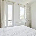 Rent 3 bedroom apartment of 65 m² in Puteaux