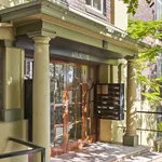 Rent 2 bedroom apartment in potts point