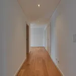 Rent 4 bedroom apartment of 242 m² in Lisboa