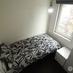 Rent 3 bedroom flat in Aberdeen