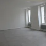 Appartement de 83 m² avec 2 chambre(s) en location à Fontenay-Trésigny