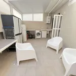 Rent a room of 125 m² in valencia