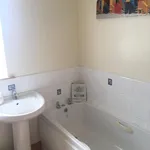 Rent 4 bedroom house in Portstewart