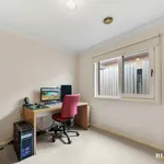 Rent 3 bedroom house in Queanbeyan