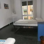 Affitto 4 camera appartamento di 120 m² in Genoa