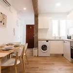 Rent 5 bedroom apartment in Valencia