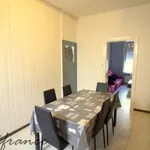 Rent 4 bedroom house of 100 m² in Orchies