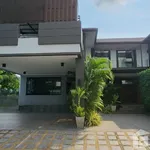 Rent 4 bedroom house of 480 m² in Bangkok