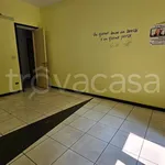 Affitto 4 camera appartamento di 80 m² in Catania