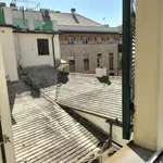 Rent 5 bedroom apartment of 147 m² in Genoa