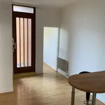 Appartement de 36 m² avec 3 chambre(s) en location à Neuville-aux-Bois