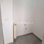 2-room flat via Isonzo, 17, Tabona, Borgo Nuovo, Pinerolo