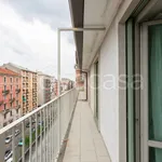 Rent 3 bedroom apartment of 104 m² in Milano