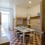 Rent 10 bedroom apartment in Lisbon