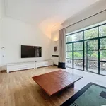 Maison de 3700 m² avec 5 chambre(s) en location à Uccle