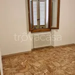 Rent 4 bedroom house of 90 m² in Arezzo