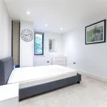 Rent 3 bedroom flat in London