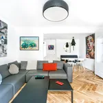 Appartement de 646 m² avec 1 chambre(s) en location à Paris