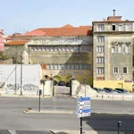 Rent a room of 120 m² in lisbon