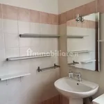 Rent 2 bedroom apartment of 60 m² in Latina