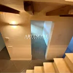 Rent 6 bedroom house of 210 m² in Seravezza