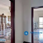 Rent 4 bedroom apartment of 120 m² in Bari