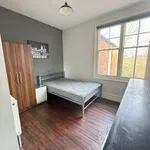 Rent 6 bedroom house in Leicester