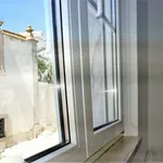 Rent a room in lisbon