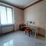 Rent 4 bedroom apartment of 105 m² in Genova