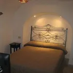 Rent 2 bedroom apartment of 40 m² in Anacapri