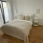 Rent 2 bedroom apartment of 39 m² in Köln