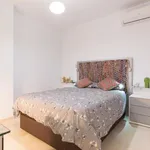 Rent 2 bedroom apartment of 72 m² in Málaga