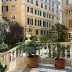 Rent 4 bedroom apartment of 122 m² in Genoa