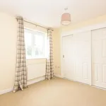 Flat to rent in Warbler Close, Fairford Leys HP19