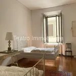 Rent 1 bedroom apartment of 75 m² in Florence