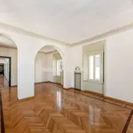 Rent 5 bedroom apartment of 180 m² in Monza