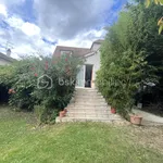 Maison de 233 m² avec 8 chambre(s) en location à Savigny-Sur-Orge