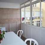 Rent a room in lisbon