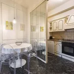 Rent 3 bedroom apartment of 75 m² in Firenze